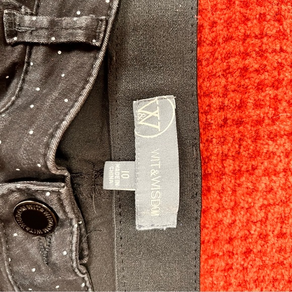 ❤️Host Pick❤️Wit and Wisdom polka dot jeans size 10 - Picture 3 of 7